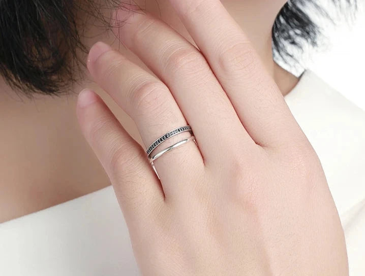 Black Two-row Ring