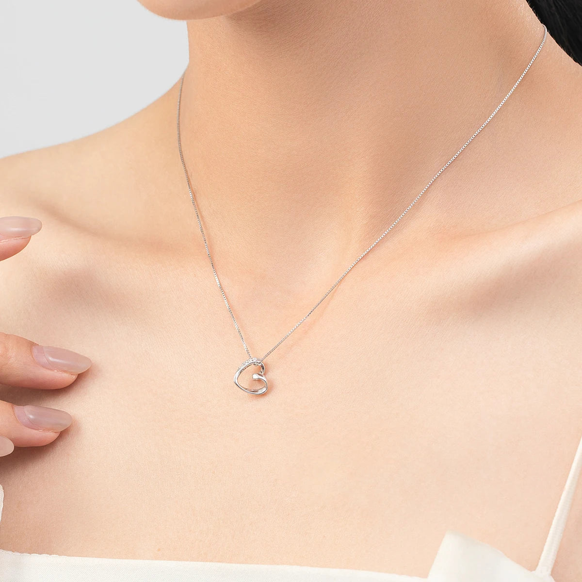 Crystalline Heart Edge Necklace