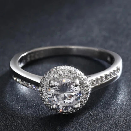 Round Sparkle Pavé Ring