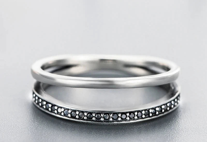 Black Two-row Ring